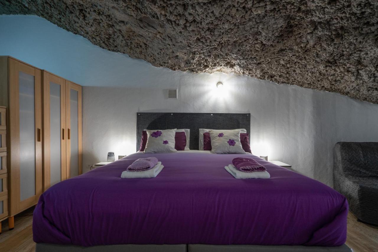 Romantic Cave With Big Terrace Overlooking The Sea Santa Cruz de Tenerife Exterior photo